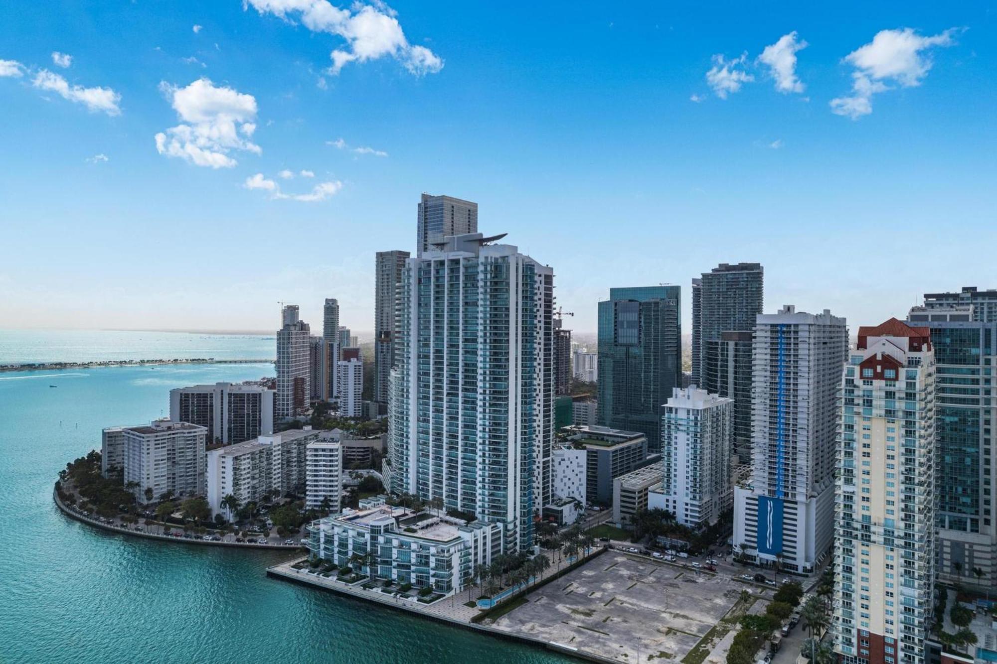 Modern Bayview In Brickell Bay Appartement *
