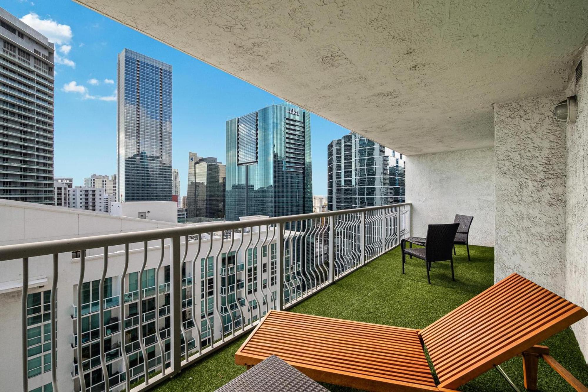 Modern Bayview In Brickell Bay * Miami